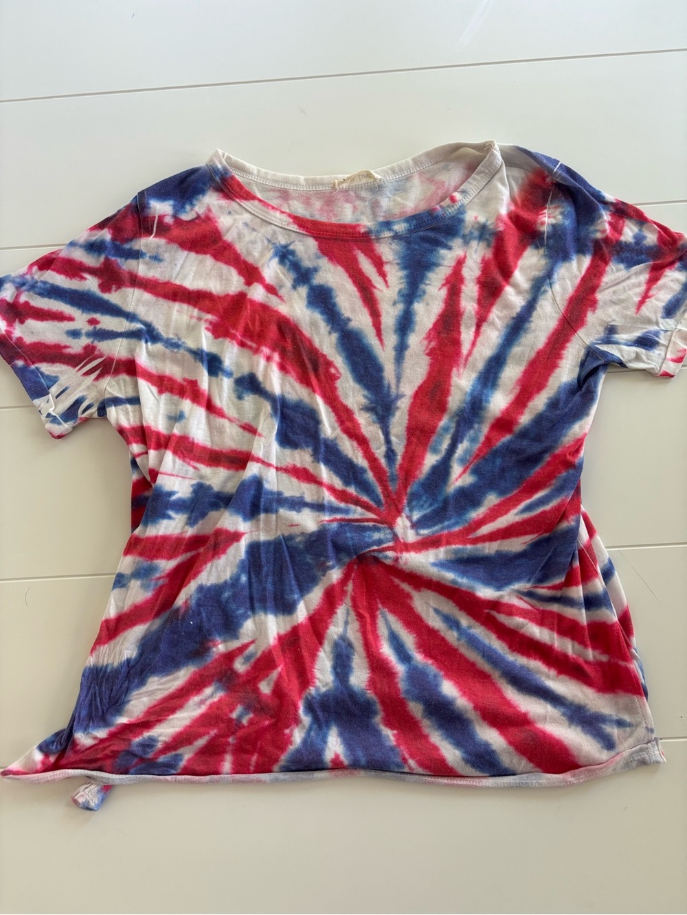 Tie-Dye Short Sleeve Tee in Red & Blue